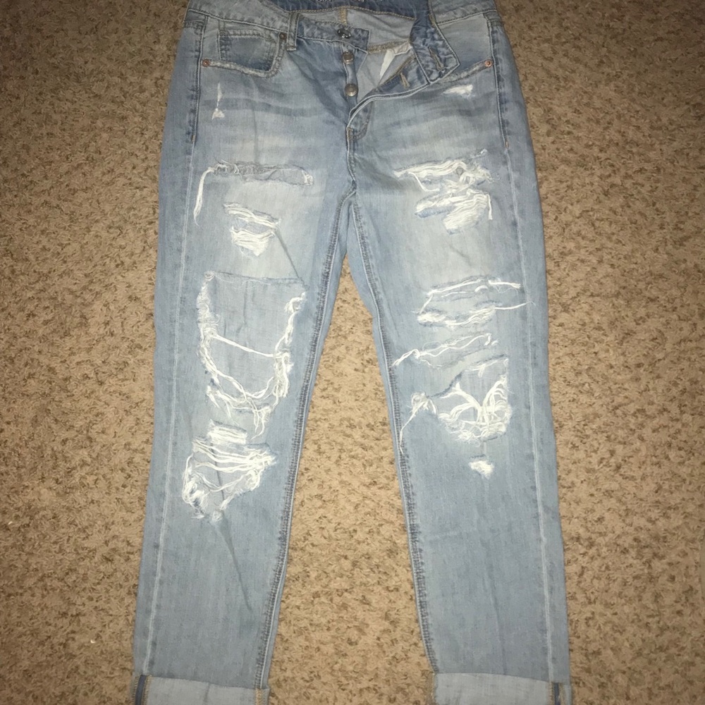 American Eagle boyfriend jeans